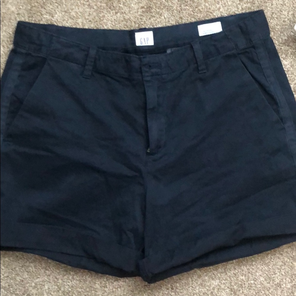 GAP - Navy blue Girlfriend Chino Short
